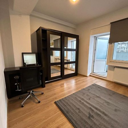 Elegant City Center Apartment Bucureşti Exterior foto