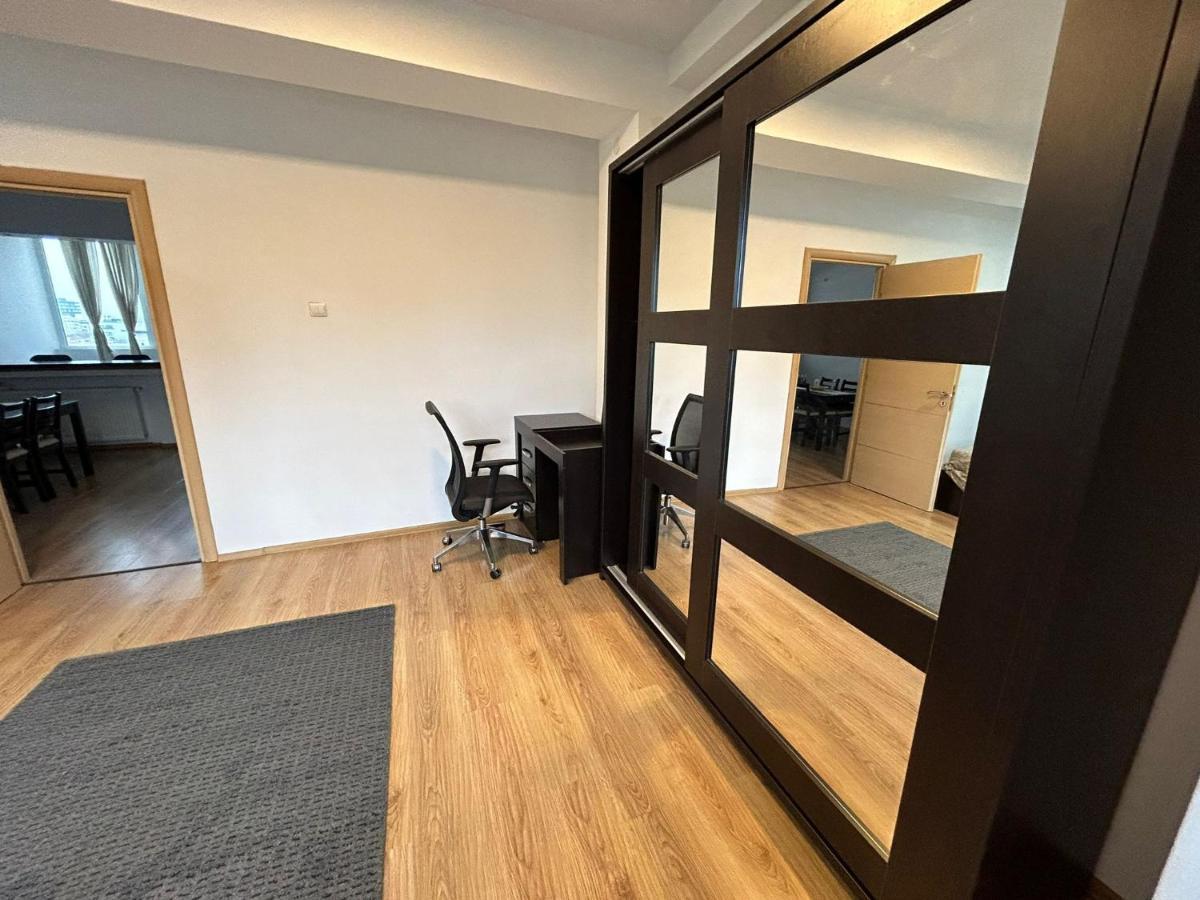 Elegant City Center Apartment Bucureşti Exterior foto